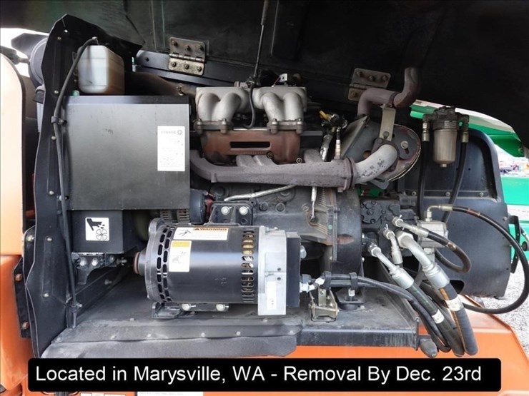 2016-jlg-450aj-image-2