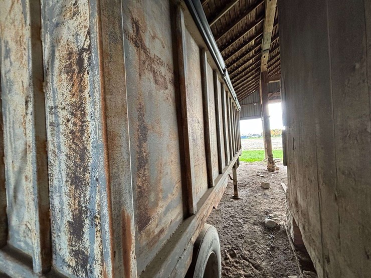 1986-fruehauf-28ft-image-4