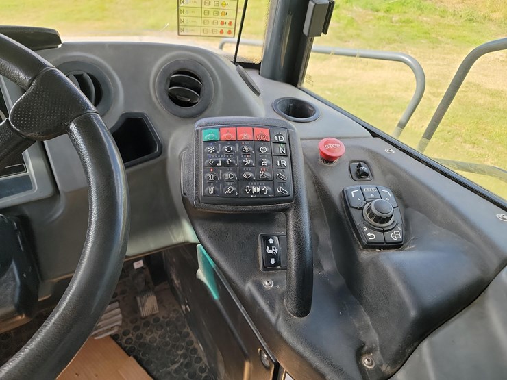 2022-bell-b45e-image-14