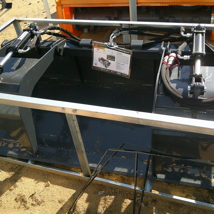 WOLVERINE 72" GRAPPLE F/ SKID STEER