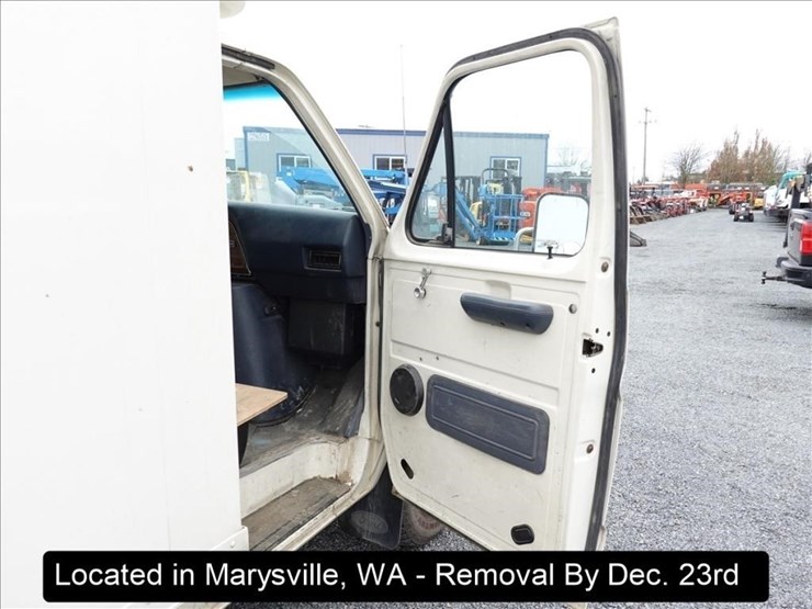 1989-ford-e350-image-7