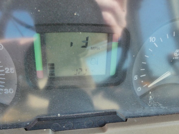 john-deere-6615-image-15