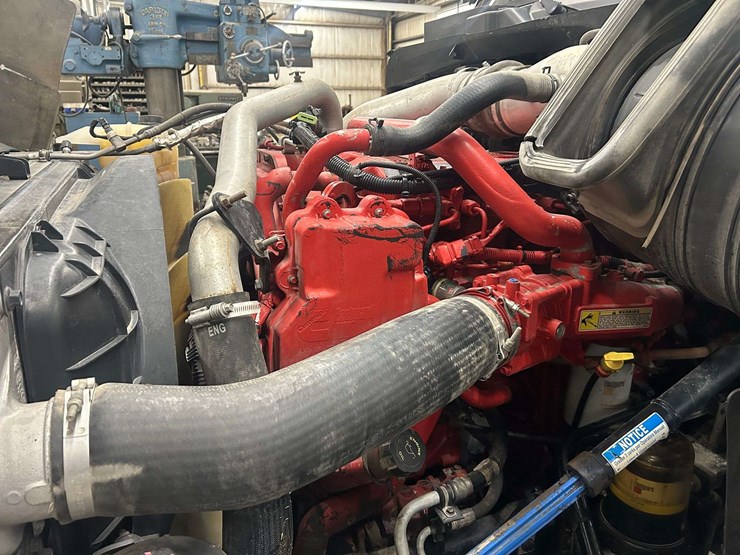 2016-international-prostar-image-18