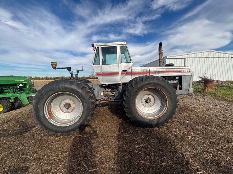 1986-white-4-225-image-17