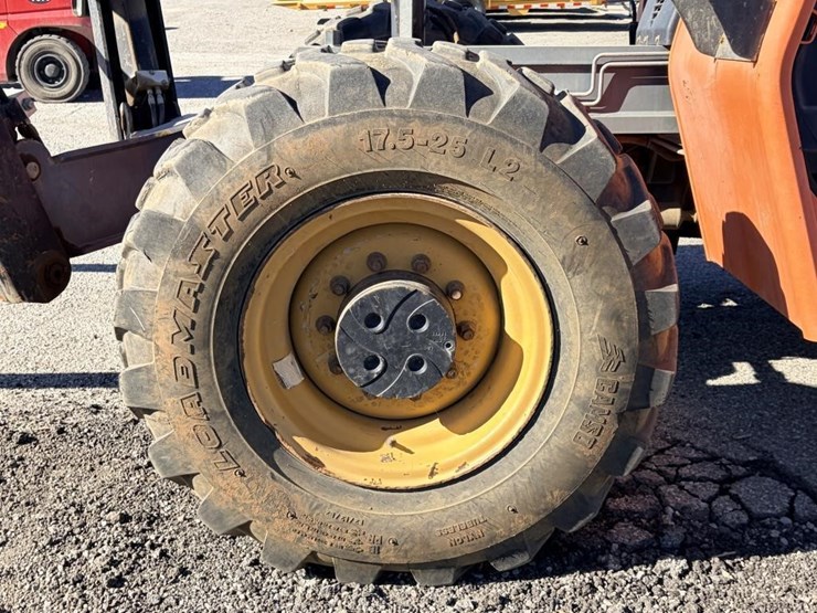 2008-jlg-gl12-55a-telescopic-reach-lift-image-9