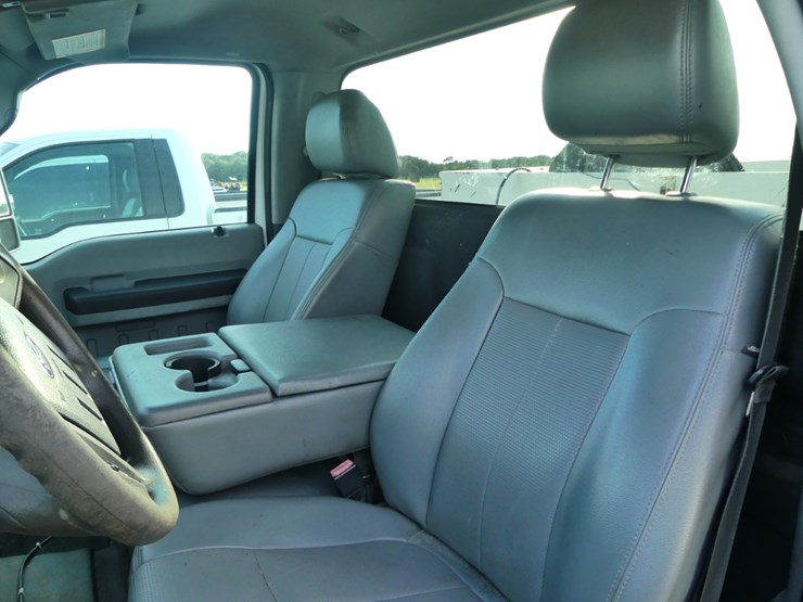 2015-ford-f350-xl-image-9