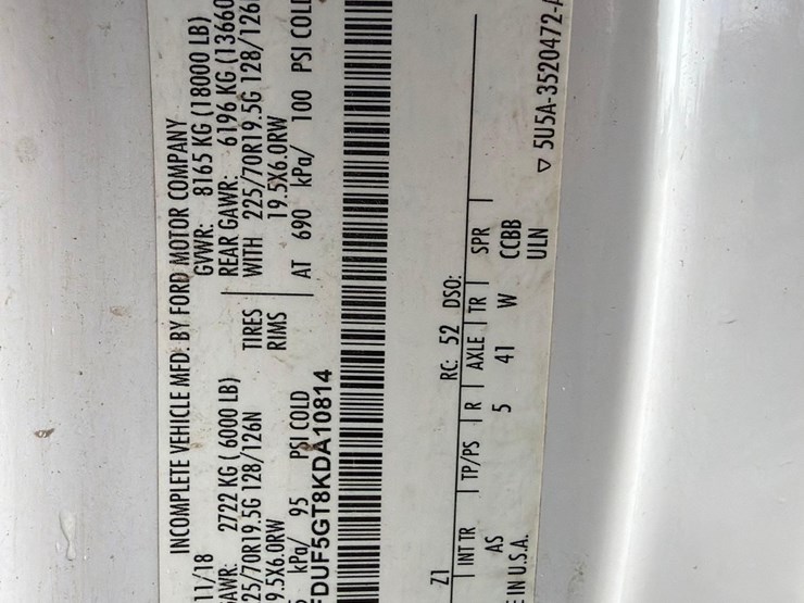 2019-ford-f550-image-24