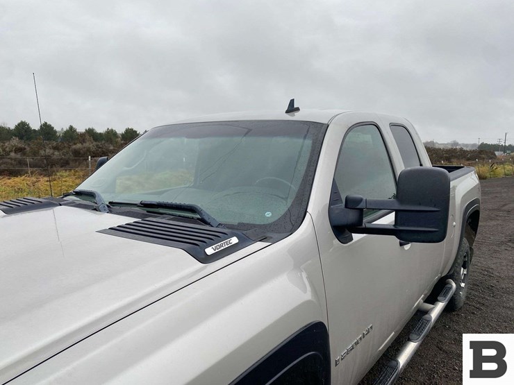 2008-chevrolet-2500-image-9