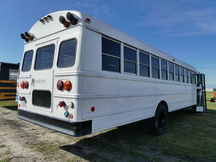 1999-international-3800-image-3