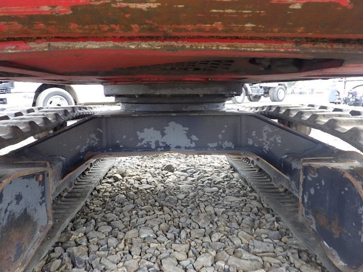 takeuchi-tb230-image-32