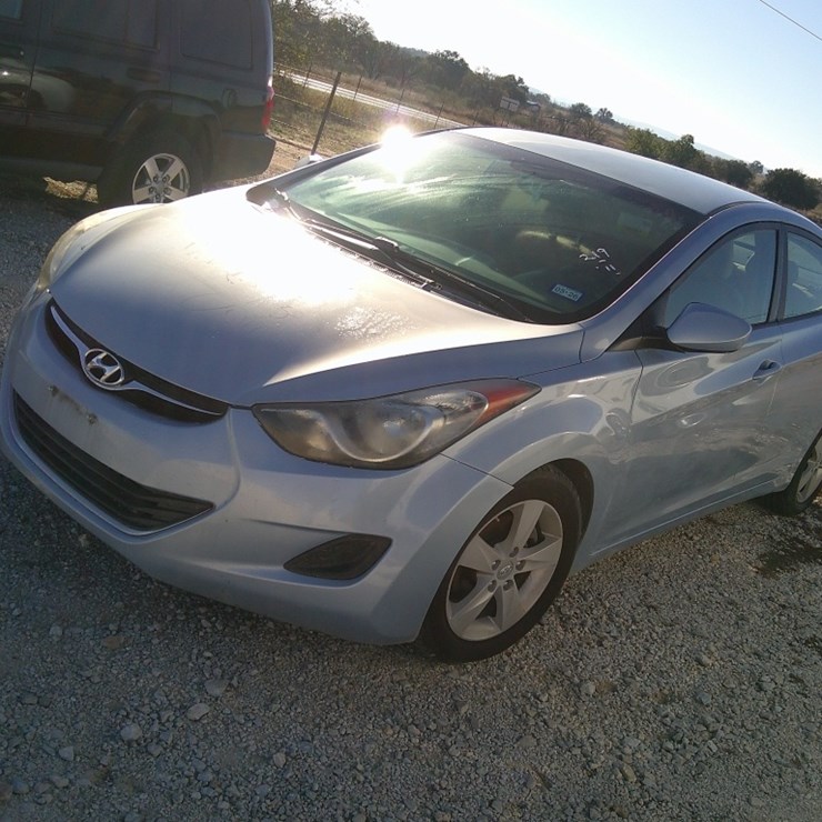 2011 HYUNDAI ELANTRA SEDAN-REBUILT SALVAGE TITLE