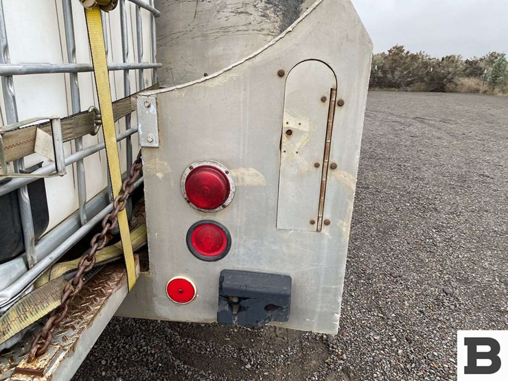 1984-international-s1954-image-35