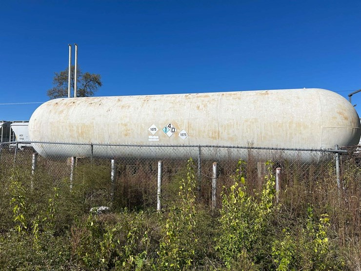 18000-gallon-propane-tank-image-1