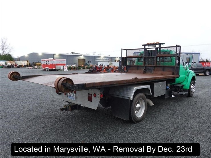 2013-ford-f650-image-19