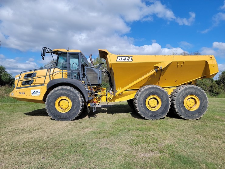 2022-bell-b45e-image-1