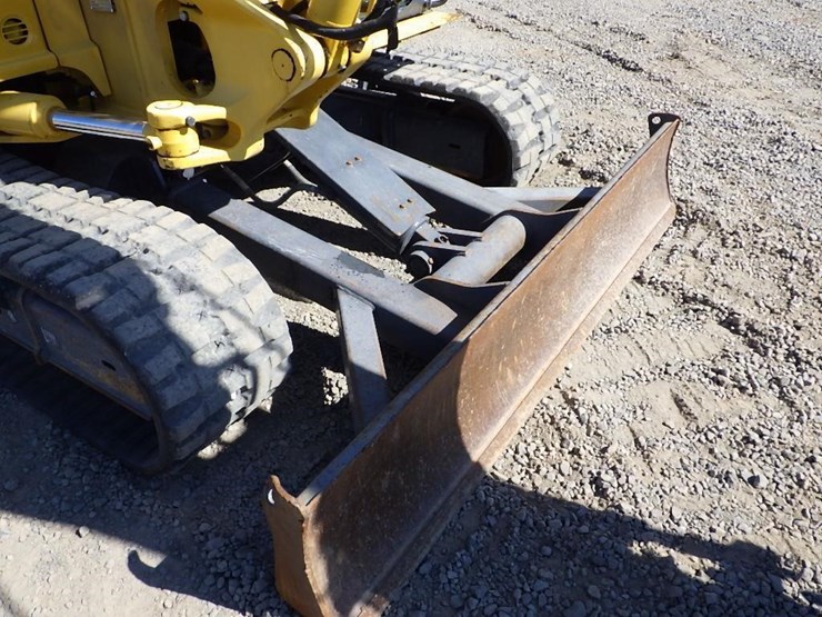 kobelco-sk85cs-3e-image-15