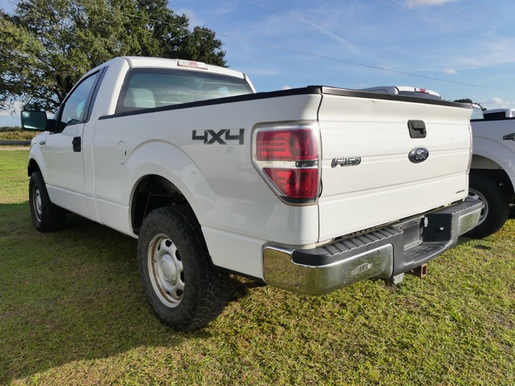 2013-ford-f150-xl-image-3