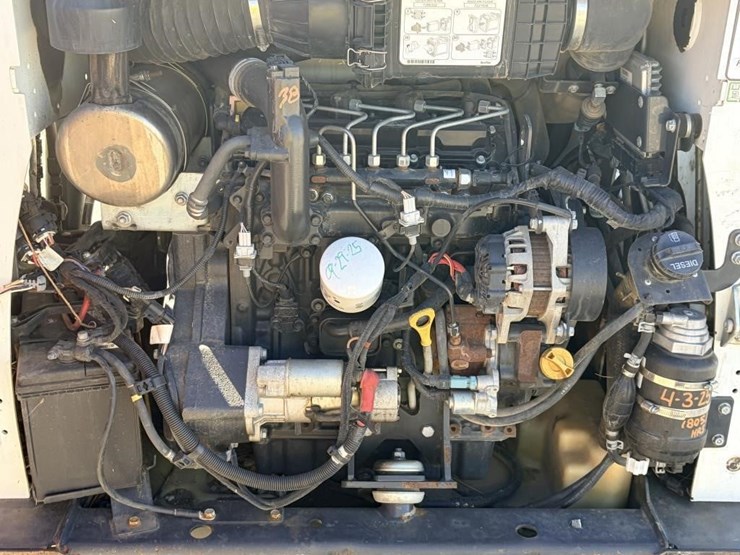 bobcat-s570-image-9