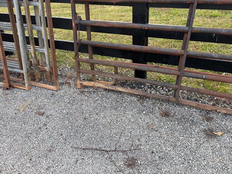 2--14ft-gates-image-2