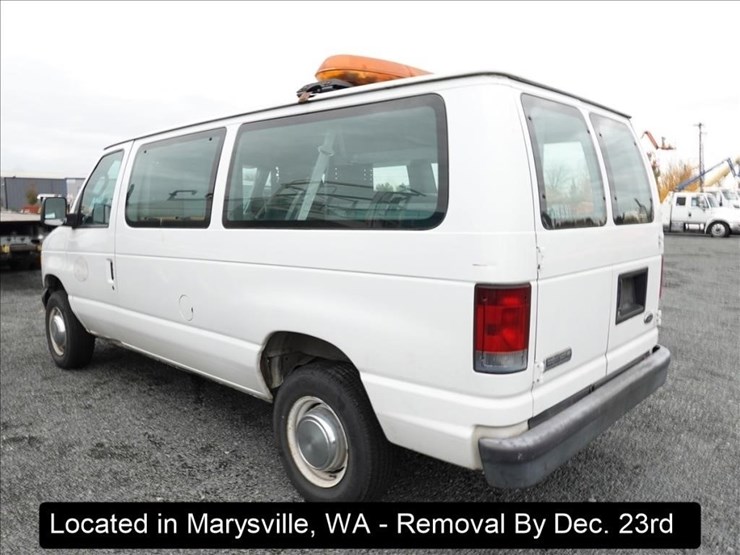 2006-ford-e350-image-8