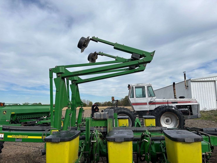 john-deere-1770-image-14