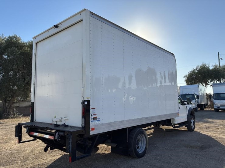 ford-f450-xl-image-3