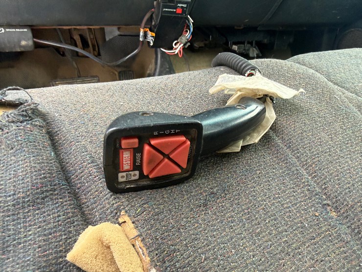 2003-chevrolet-2500-image-42