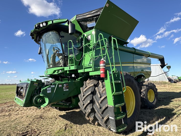 john-deere-s780-image-1