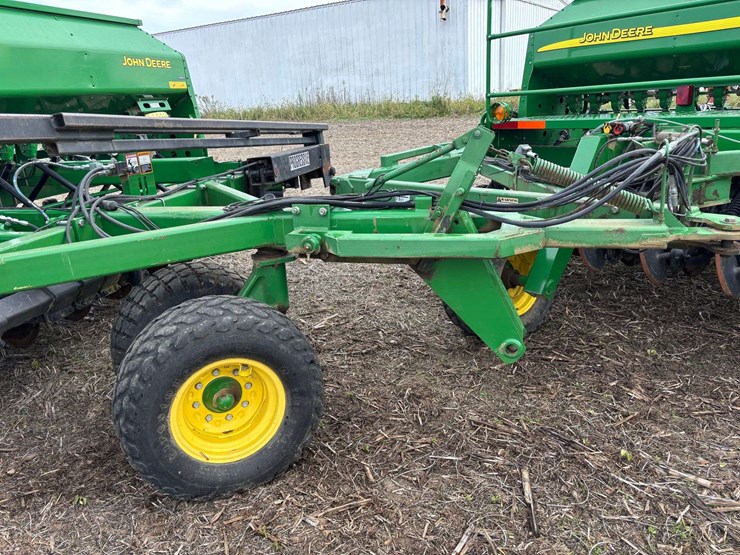 john-deere-1590-image-5