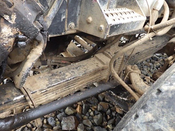 peterbilt-357-image-22