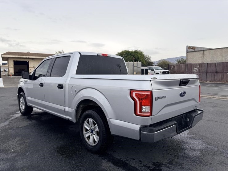 2016-ford-f150-image-4