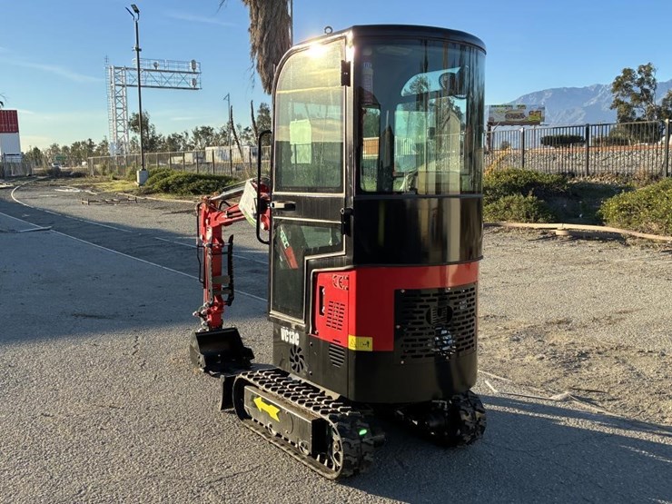 2025-miva-vc13c-excavator-image-4