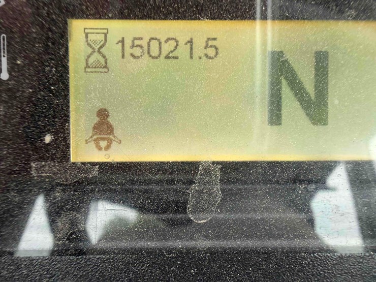 caterpillar-926-image-19