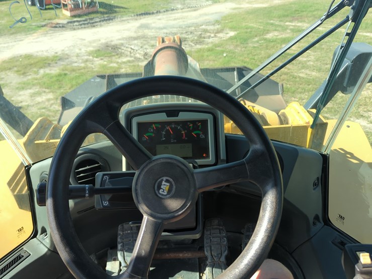 caterpillar-966m-image-16