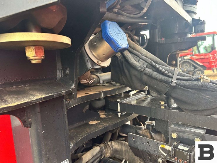 case-ih-400-image-40