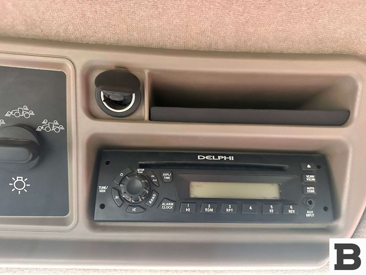 case-ih-400-image-106