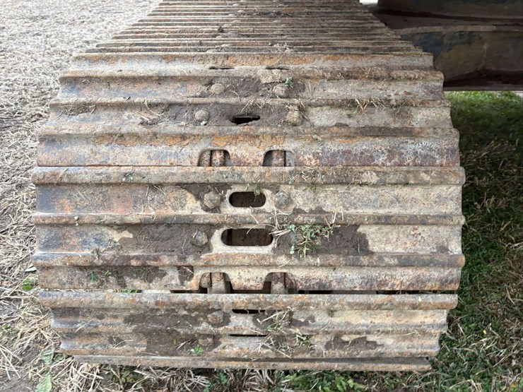 caterpillar-325cl-image-13