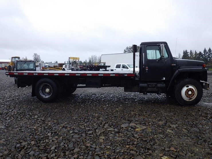 1987-international-1954-17'-s/a-flatbed-truck-image-4
