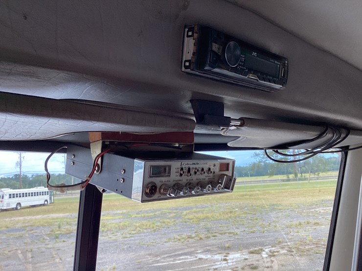 peterbilt-379-image-29