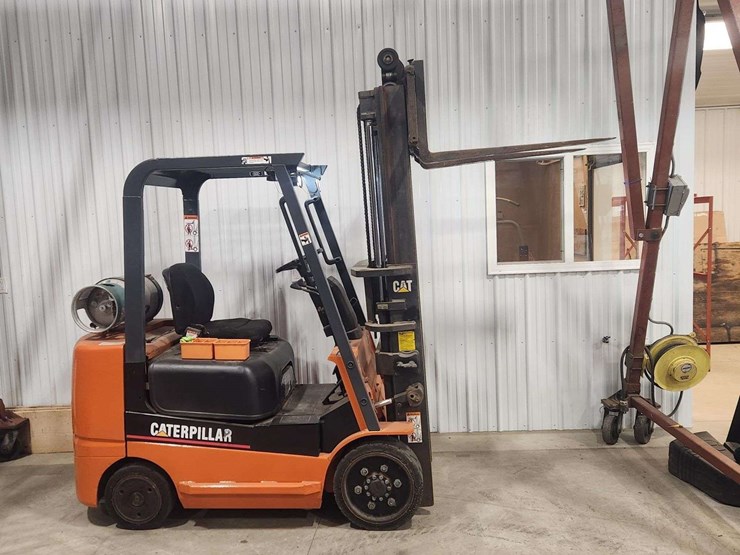 2001-caterpillar-gc25k-image-2