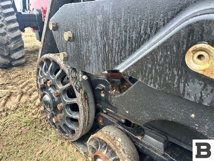 case-ih-400-image-95