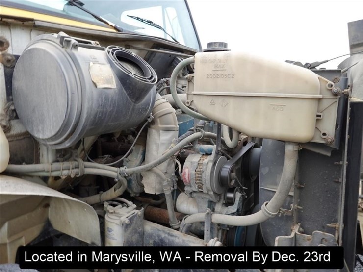 1999-international-4700-image-3