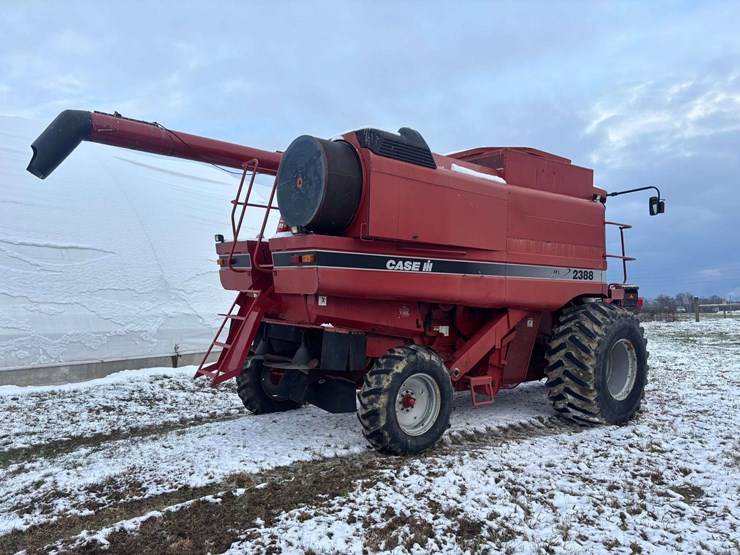 1996-case-ih-2388-image-14