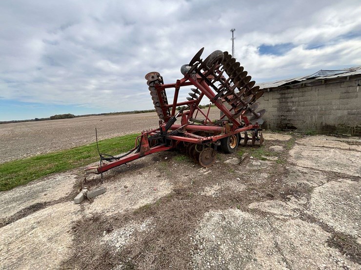 white-25ft-disk-image-1