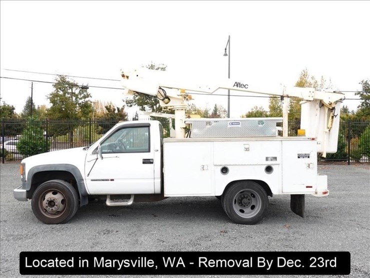 1999-gmc-3500-image-4