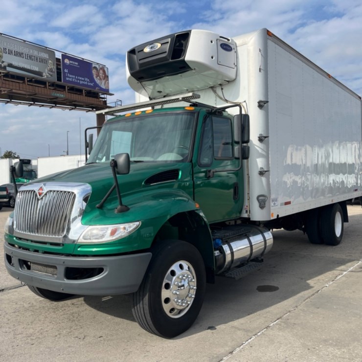 2019 INTERNATIONAL DURASTAR 4300