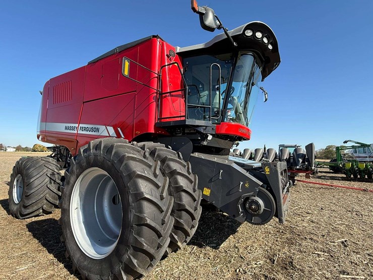 2015-massey-ferguson-9545-image-3