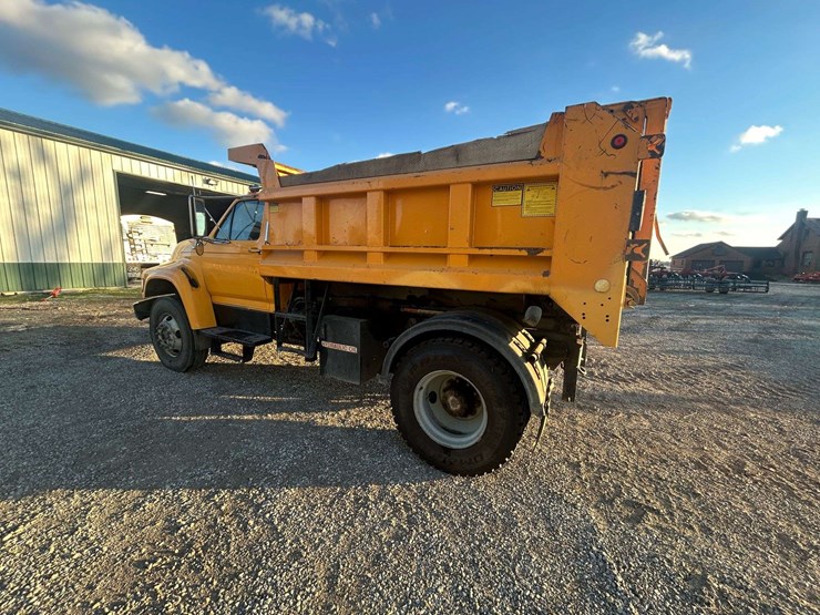 ford-f-series-dump-truck-image-4