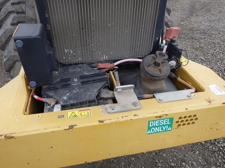 caterpillar-cs44-image-16