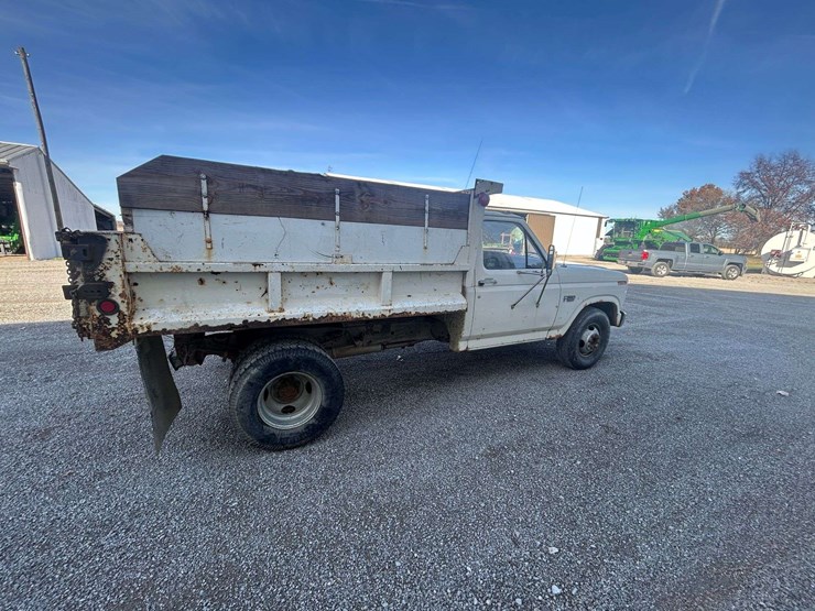 1986-ford-f350-image-5